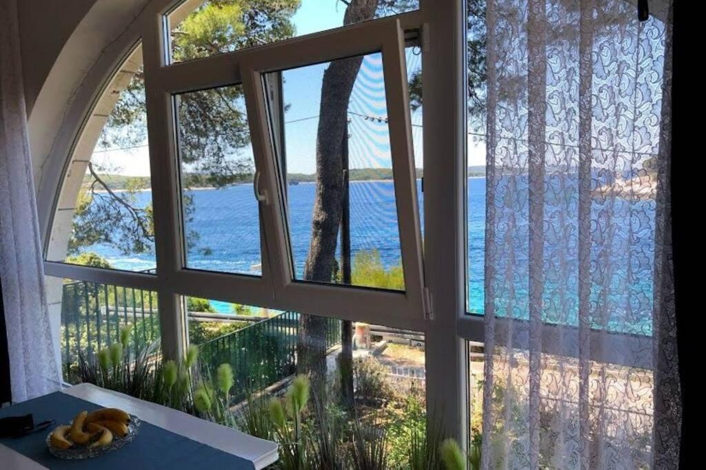 Shabby Chic Beach Cottage Hvar Хвар Экстерьер фото